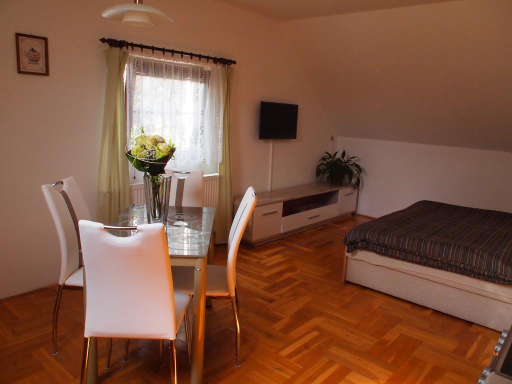 Apartmány pod Kozákovem Tatobity Esterno foto
